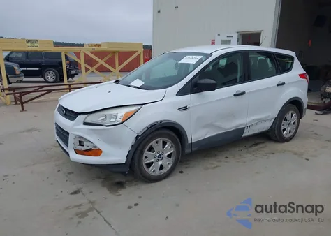 2015 Ford Escape S from USA, damaged, VIN 1FMCU0F77FUC56235